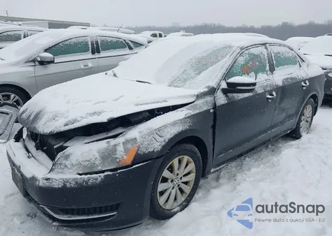 2015 Volkswagen Passat 1.8T Wolfsburg Edition from USA, damaged, VIN 1VWAT7A36FC006323